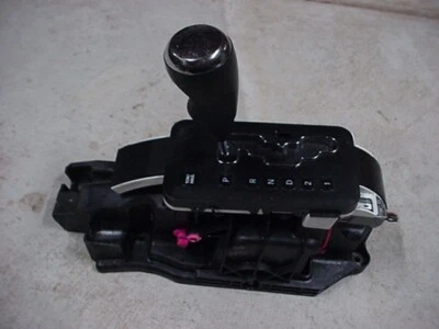 Dodge Nitro 2007-2011, Liberty transmisión automática palanca de cambios de piso con remolque Foto 1 de 4