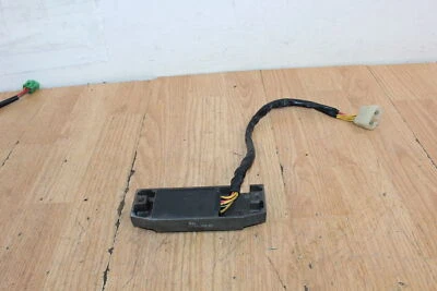 Suzuki VS800 1999 intruder rectificador de voltaje Foto 1 de 4