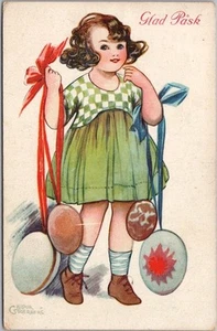 Postal sueca de Pascua de 1923 "Glad Pask" niña con huevos pintados / artista - firmada - Imagen 1 de 2