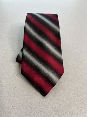 Neiman Marcus красный, черный и белый в полоску 100% шелк дизайнерский галстук - Изображение 1 из 4