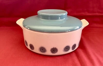 BRITISH ANCHOR HOSTESS TABLEWARE LIDDED SERVING DISH BLUE CELESTE L1 - Image 1 of 4
