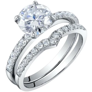 Anello di Fidanzamento Solitario Moissanite 2 ct e Set Sposa in Argento Sterling - Foto 1 di 4