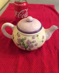 Lavender Flowers Ceramic Teapot - Picture 1 of 3