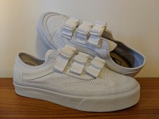 vans style 36 buckle