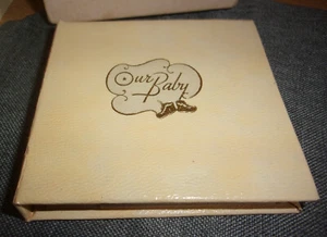 Vtg Our Baby Miniature Photo Album From The 40's, Holds 14 Photos In Original Bx - Picture 1 of 9