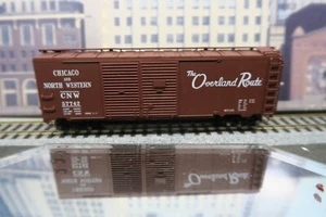 RED CABOOSE HO SCALE CNW 57742 40' AAR BOX CAR! W/KD SPRUNG TRUCKS & CPLRS! READ - Picture 1 of 22