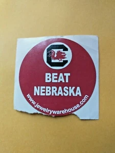 2012 CAPITAL ONE BOWL SOUTH CAROLINA GAMECOCKS vs BEAT NEBRASKA STICKER G21 - Bild 1 von 1