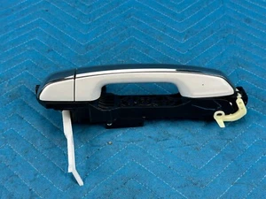 Lexus GX460 Rear Door Outside Handle Passenger's Side White:077 2010-2023 OEM - Picture 1 of 7