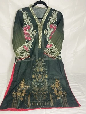 Swiss Lawn PakistaniEmbroidery Kameez Shalwar With Banarsi Dupatta Bust 39 Small - Image 1 of 4