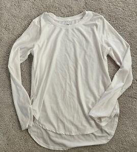 Old Navy Active White Tunic Length Long Sleeve Top with Thumb Holes Large 10/12