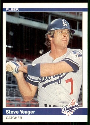 1984 Fleer #117 Steve Yeager Los Angeles Dodgers - Image 1 of 2