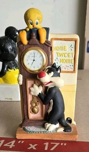 VINTAGE LOONEY TUNES Mantle CLOCK Sylvester Tweety Warner Bros home tweet home - Picture 1 of 4