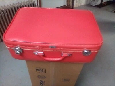 Maleta Amelia Earhart vintage--con llaves--¡Gran forma! Foto 1 de 4