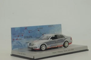 Mercedes Classe E Rally Parigi-Pechino Team Auto Minichamps Dealer B66962263 1/43 - Foto 1 di 4