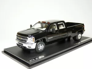 GLM 109001 1/43 2011 Chevrolet Silverado 3500HD Pickup Truck Resin Model - Picture 1 of 3