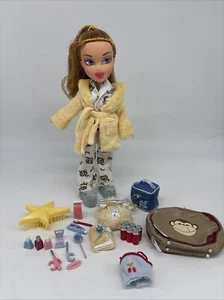Bratz Slumber Party Collection Meygan 2002 Rare Vintage Toy Doll & Accessories - Bild 1 von 9
