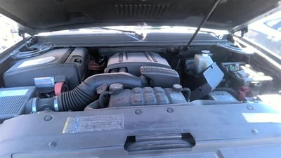 Conjunto de filtro de aire usado se adapta a: Chevrolet Tahoe 2008 8,1 grado A Foto 1 de 4