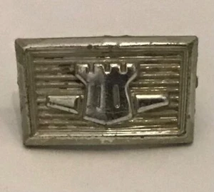 1967 Chrysler Newport Center Grill Grille Emblem 2842 796 Badge Nameplate Logo - Picture 1 of 3