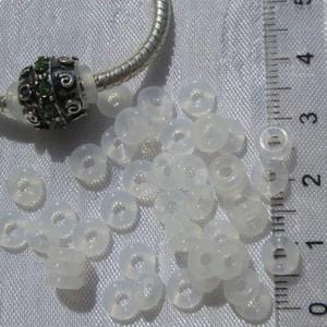 CL13- 50 STOPPERS ANNEAUX CAOUTCHOUC 6MM compatible chaine serpent charms donuts - Picture 1 of 3