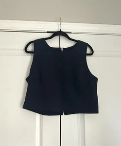 Eliza J Navy Sleeveless Crop Top with Gold Zipper Size 14 Elegant Classic Luxury - Picture 1 of 6