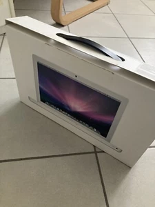 Apple Macbook White Intel Core2duo 2,16 Ghz 2gb Ram 160gb HD - Foto 1 di 2