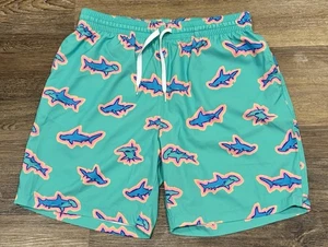 Bañador Chubbies The Apex Swimmers Hombre Grande 7" Pantalones Cortos Tiburones SIN FORRO - Imagen 1 de 8