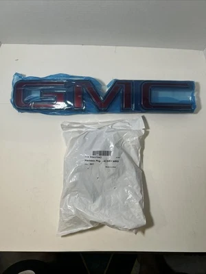 GMC 2021-2024 equipamiento emblema rojo iluminado 84741565 Foto 1 de 3