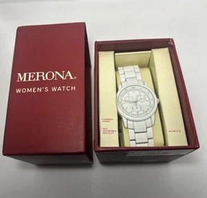 Women’s Watch White Merona FMD By Fossil Plastic Strap Needs Battery - Picture 1 of 5