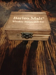 Barleo Malt Whiskey Chilling Rocks Gift Set - Reusable Ice Cube Stone Set of 9 - Picture 1 of 3