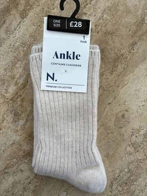🌟Next Calcetines de cachemir premium para mujer, marfil, 4-7, nuevos🌟 Foto 1 de 3