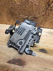 2012 2013 2014 2015 2016 Hyundai Equus Fuel Injection Module 39175-3F000 - Picture 1 of 5