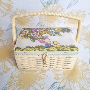 Vintage | Retro Kitsch Plastic Woven Fabric Top Sewing Box Holly Hobbie Style - Picture 1 of 12