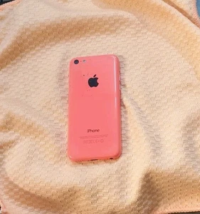 Apple iPhone 5C A1507 Smartphone Pink 8GB - For Parts See Description  - Picture 1 of 6