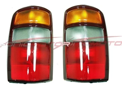 Lanternas traseiras laterais para motorista e passageiro Chevy Suburban GMC Yukon XL 2000-2003 - Imagem 1 de 3