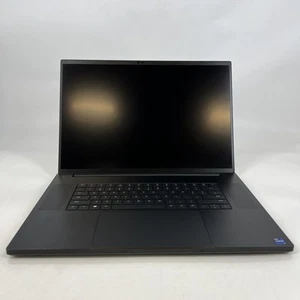 Razer Blade 18 240Hz QHD+ 2.2 GHz i9-13980HX 64GB 2TB/1TB SSD RTX 4090 - READ - Picture 1 of 10
