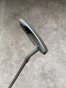 Ping Scottsdale Anser BeNi Putter 34 Inches - Picture 1 of 7