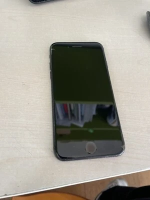 Apple iPhone 7 - 32GB - Nero Opaco (Sbloccato) - Immagine 1 di 2