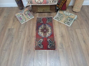 Vintage Rug, Handmade Rug, Wool Rug, Red Rug, Turkish Rug, 1.6 x 3.1 Ft - Picture 1 of 10