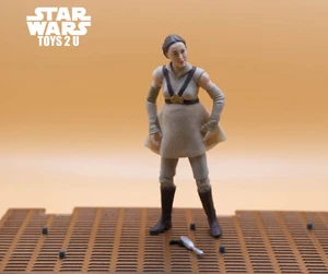 STAR WARS FIGURE 2005 ROTS COLLECTION PADMÉ AMIDALA (REPUBLIC SENATOR) - Picture 1 of 1