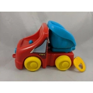 PBS Kids Caillou Dump Truck Pull String Go Famosa 6 Inch - Picture 1 of 9