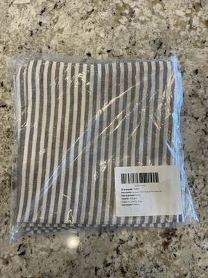 Европейские льняные стандартные наволочки QUINCE серые в тонкую полоску, набор из 2 - Изображение 1 из 4