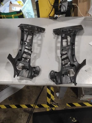 For 2015-2018 Mercedes Benz C300 Front Left Right Upper Bumper Retainer Set USED - Изображение 1 из 2