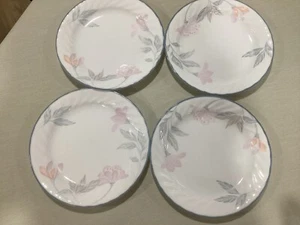 Set 4 Corelle PINK TRIO Snack Bread Dessert Plates 7 1/4" White Swirl Flowers - Picture 1 of 2