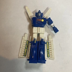 Toy Vintage Change Able Robot Mighty Taka Kanaka Free Shipping Parts Or Repair - Picture 1 of 9