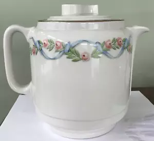 Vintage Hall China Company Wildfire coffee pot with S lid. - Picture 1 of 5