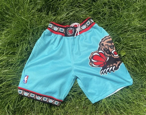 AUTHENTIC MITCHELL & NESS VANCOUVER GRIZZLIES SHORTS 1995-96 Cover