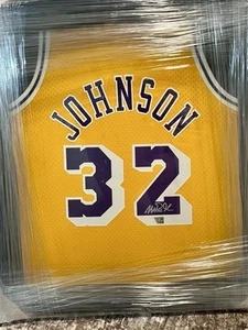 Magic Johnson Lakers Fanatics Authentic Autographed Mitchell & Ness Gold Jersey - Picture 1 of 7