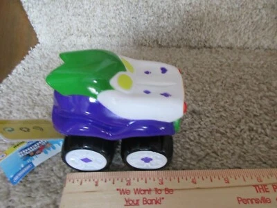 DC Super Friends Speed Squad HeroDrive 4" car vehicle toy Pick 1 Batman Flash  - Image 1 of 4