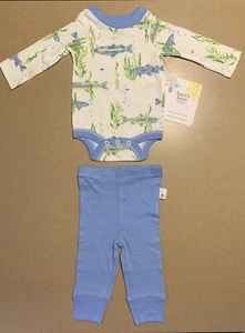Burt's Bees Baby Boy Bodysuit & Pants Set Preemie 100% Organic Cotton Sea Animal - Picture 1 of 5