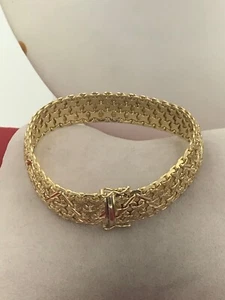 14K Yellow Gold, Italian Mesh Bracelet W/Interlock - Picture 1 of 12